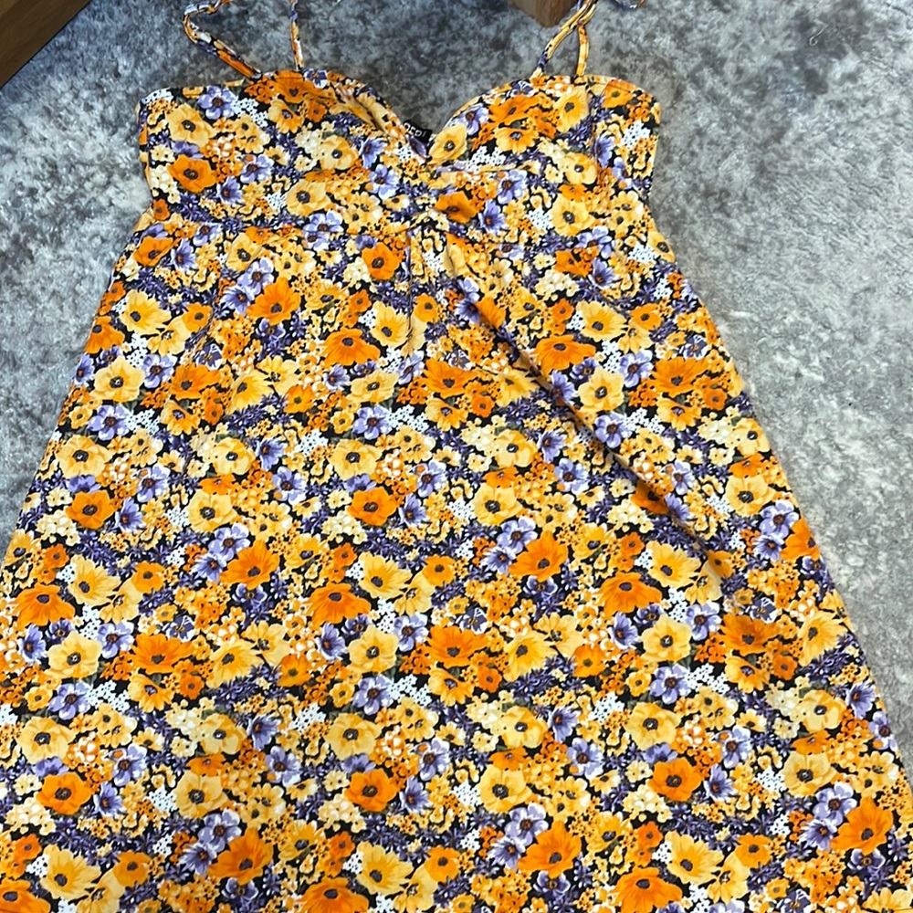 NWOT flower dress
